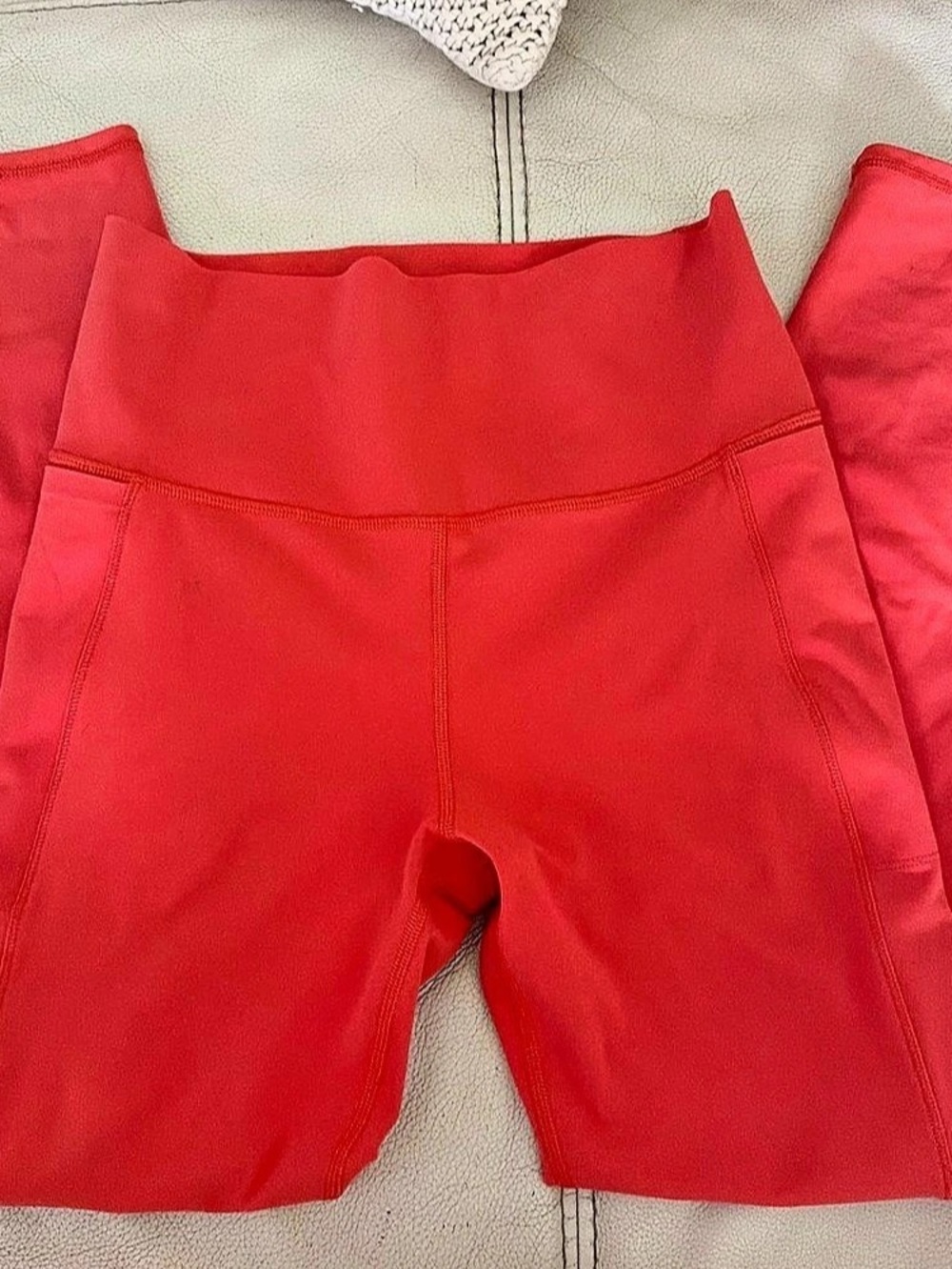 Vuori all the feels coral leggings